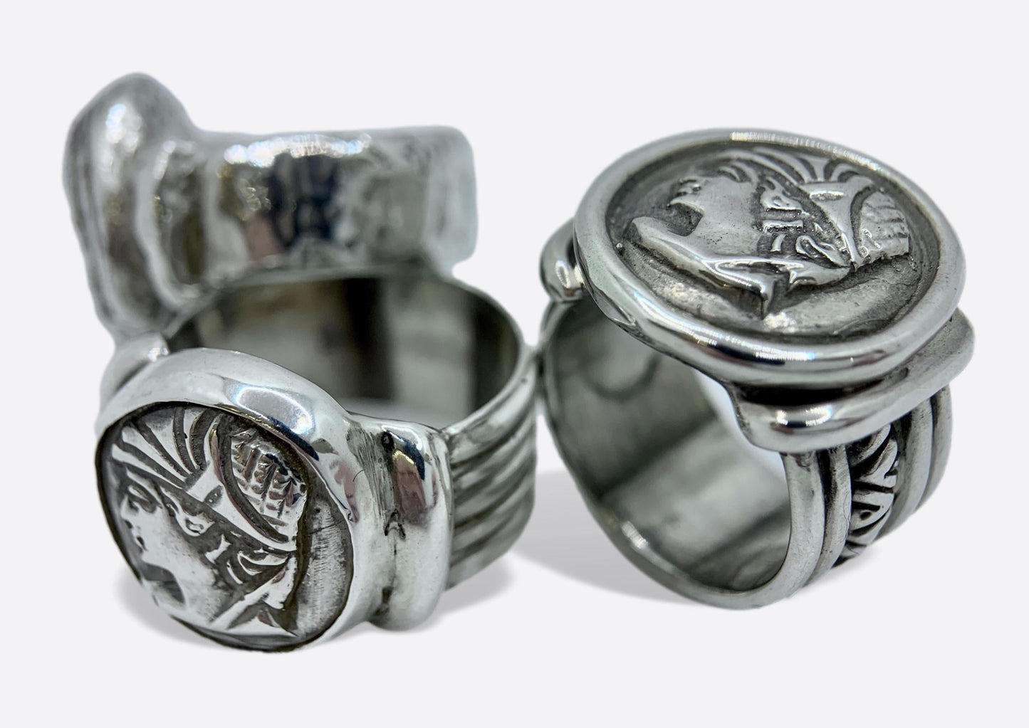 anello artigianale in argento Atena