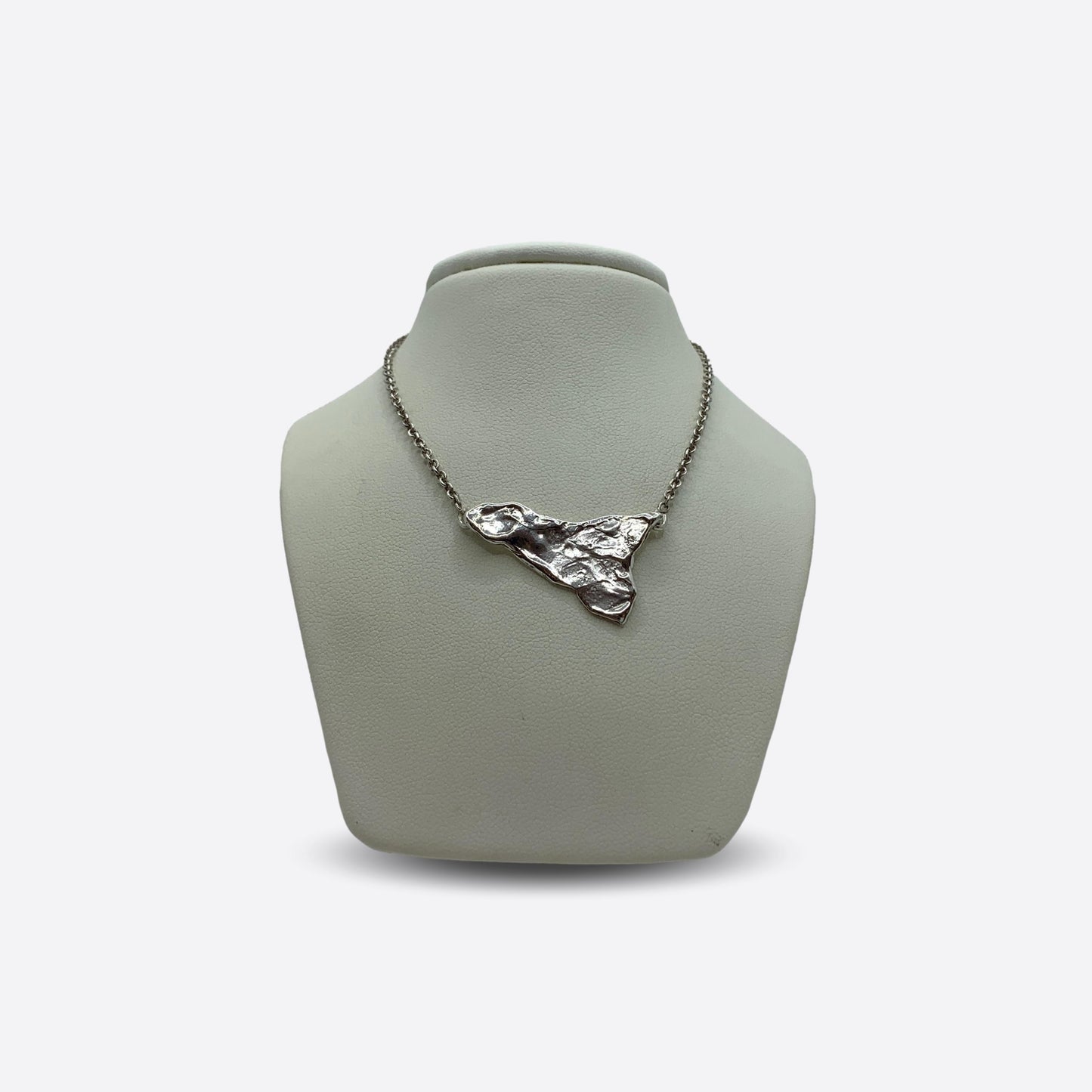 Collana in Argento con pendente artigianale Sicilia.