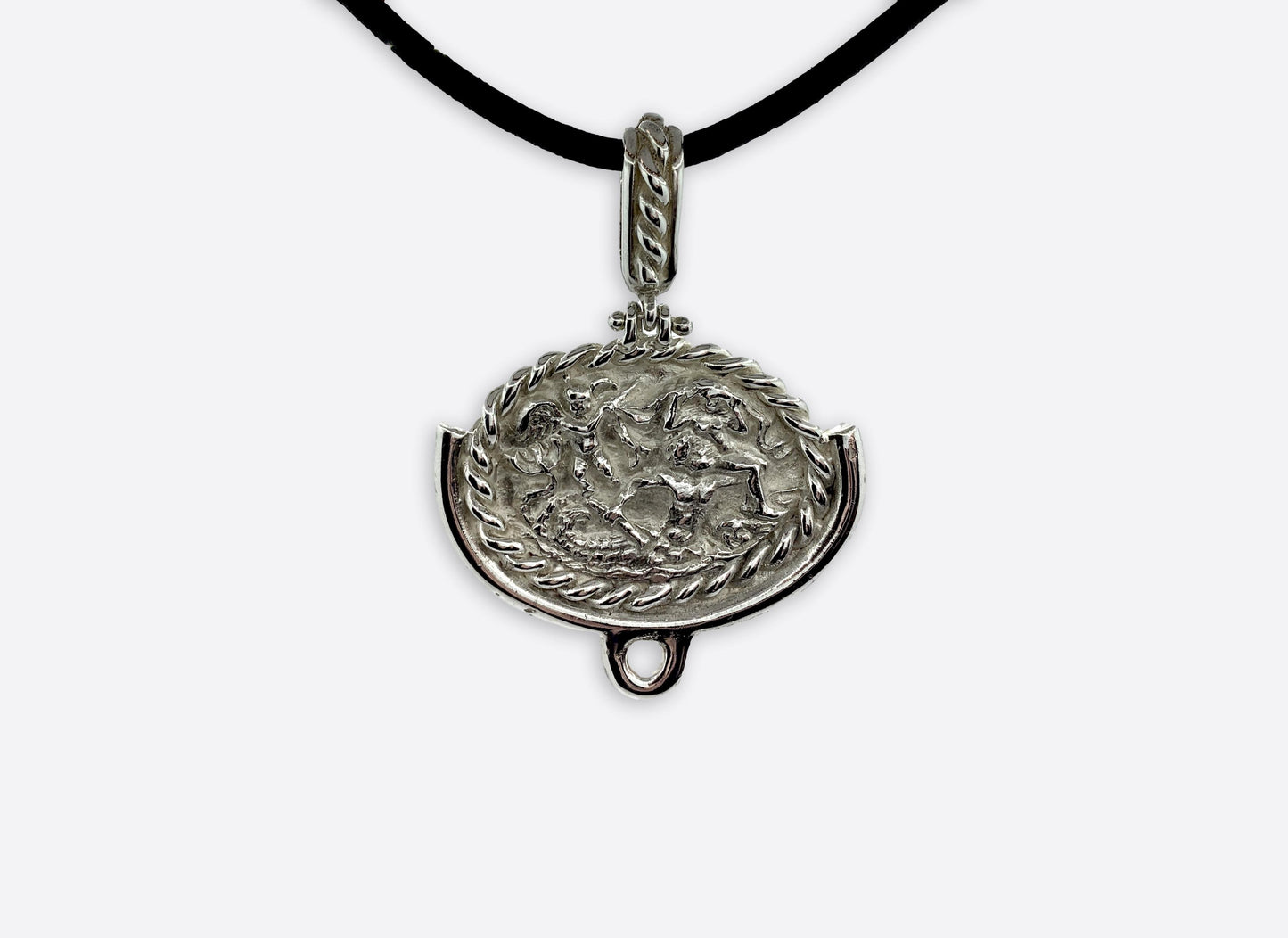 Pendente artigianale in Argento con calco di Nettuno.