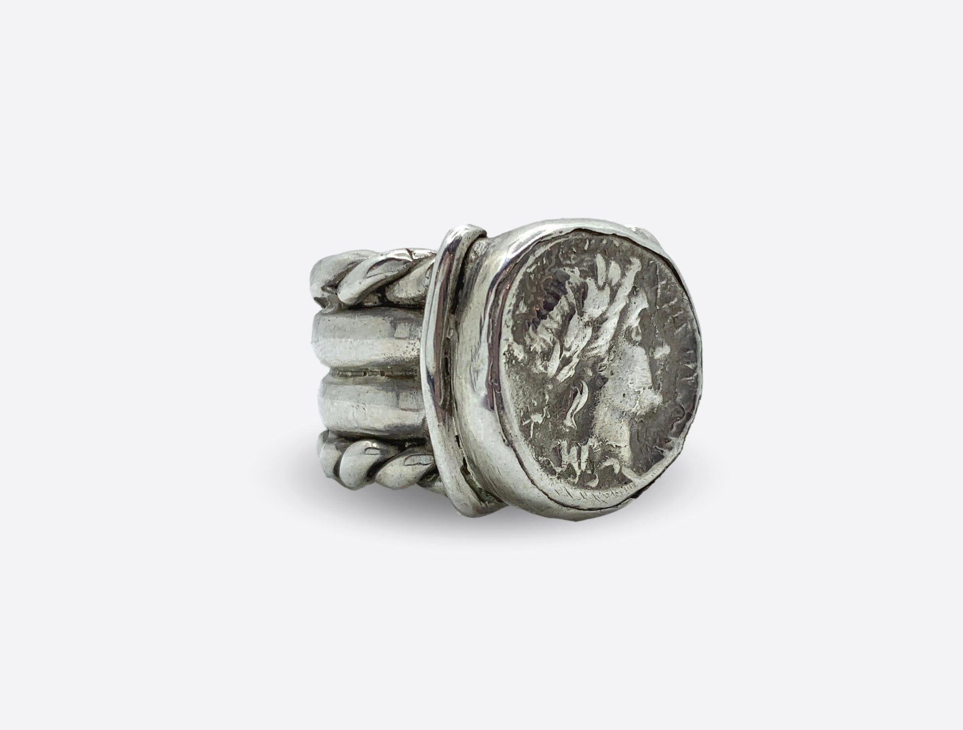 Anello artigianale in argento moneta antica Apollo.