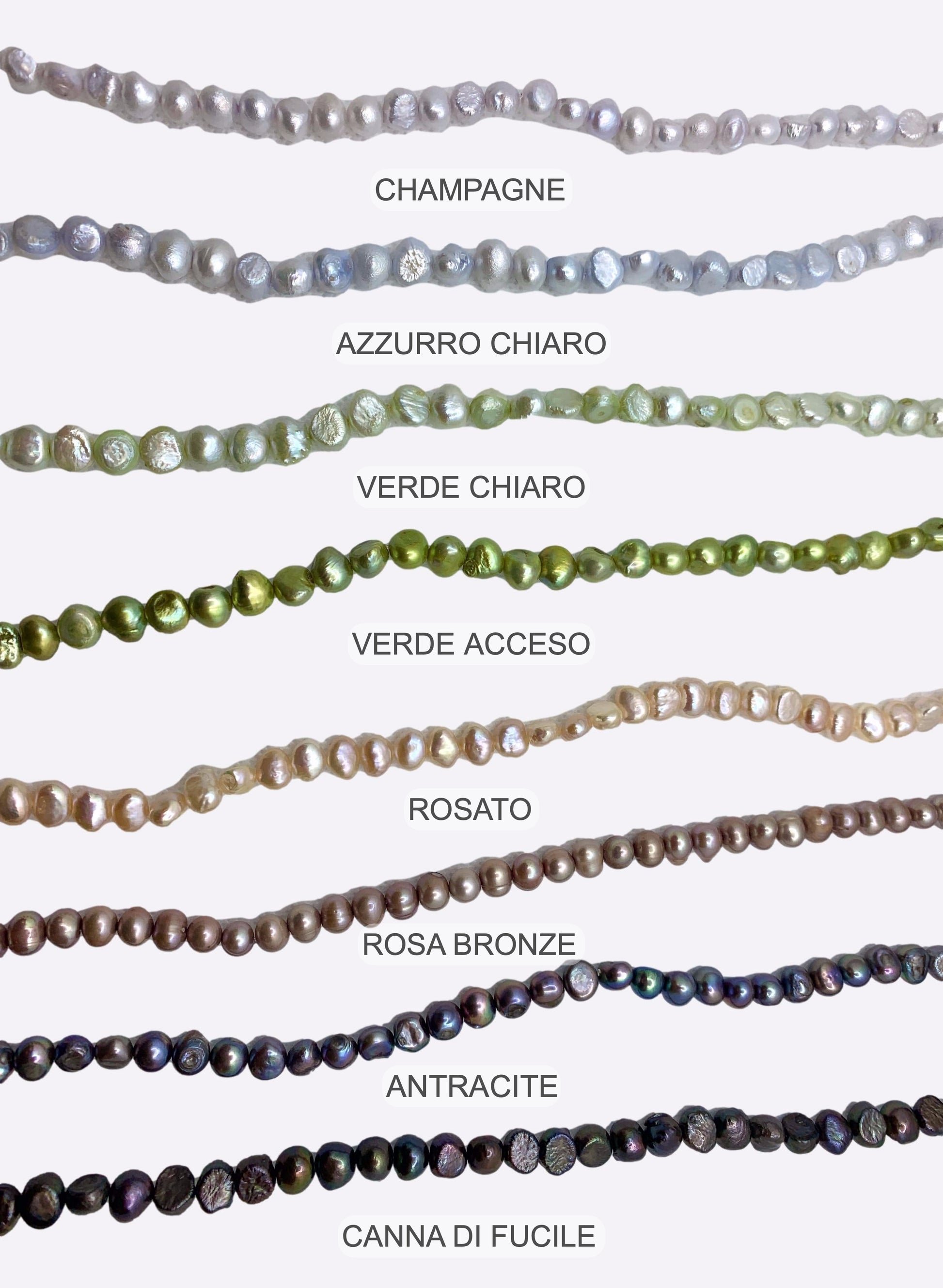 COLLANA REGOLABILE CON PERLE COLORATE, ORO E PENDENTE CUORE ONICE